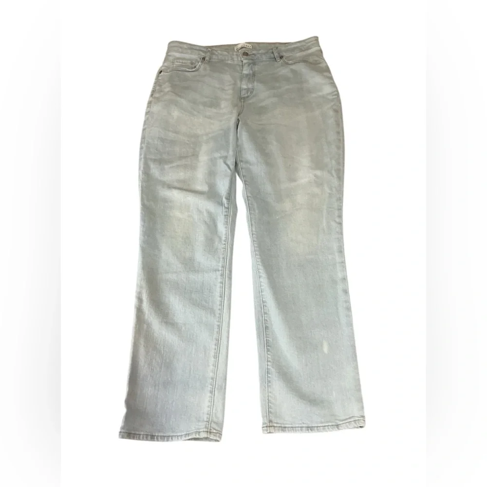 LOFT Light Wash women’s Jeans – Size 31 / 12‎